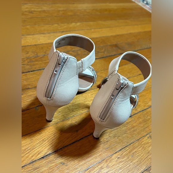 Style & Co Rhinestone Heeled Sandal Size 8 - Picture 6 of 7